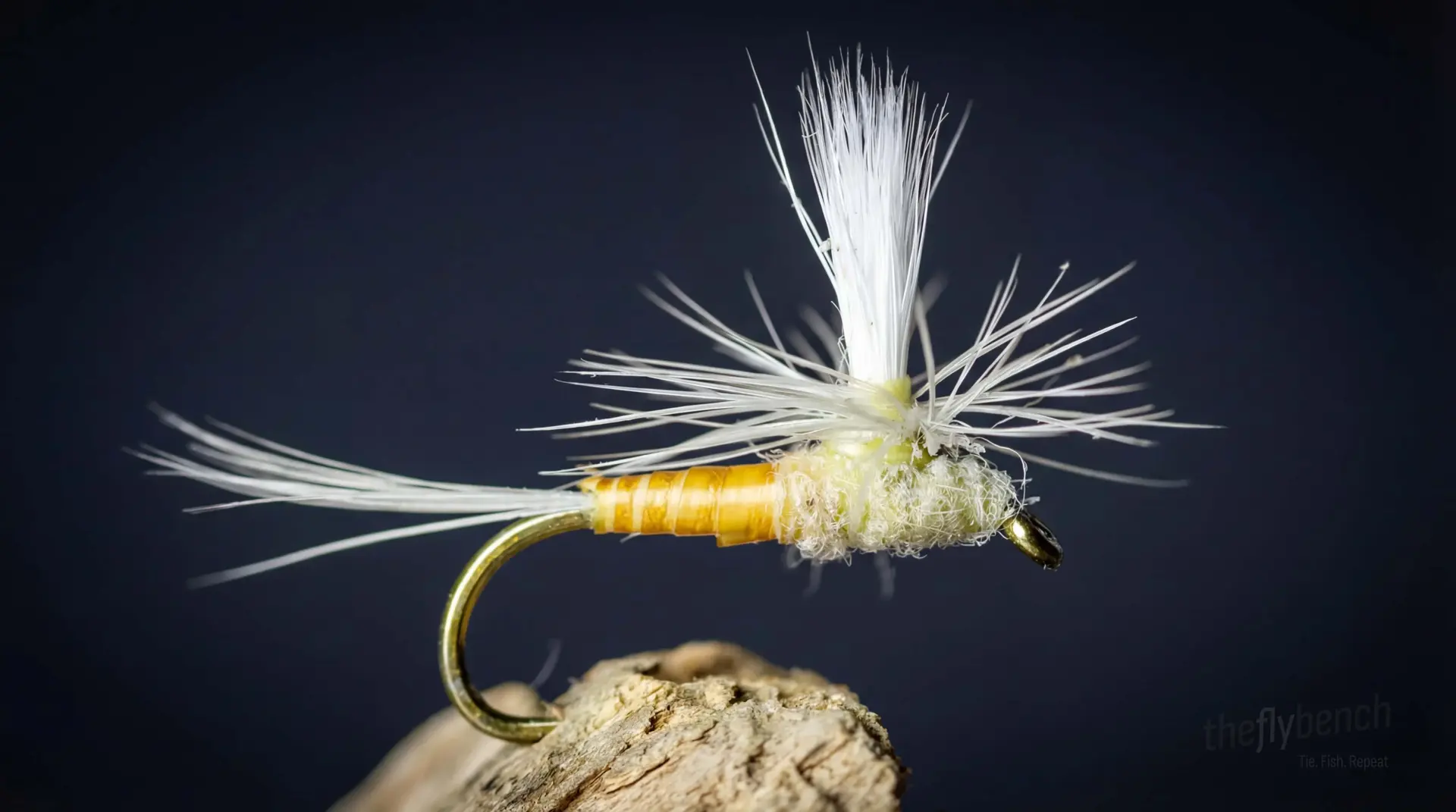 Biot Parachute fly pattern - imitates Mayflies tied for Trout