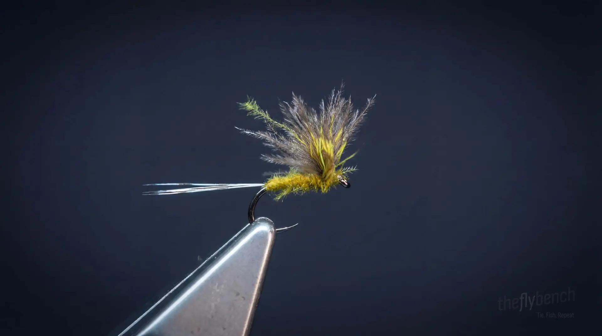 CDC Comparadun fly pattern - imitates Mayflies tied for Trout