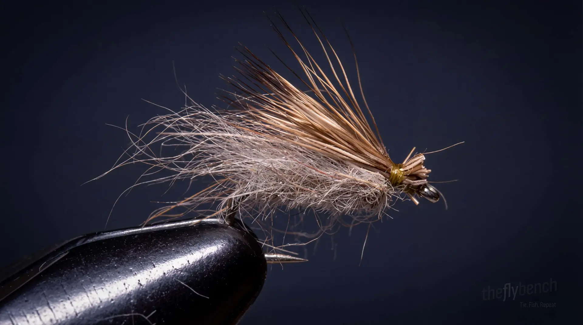 Dustup Caddis fly pattern - imitates Caddis tied for Trout