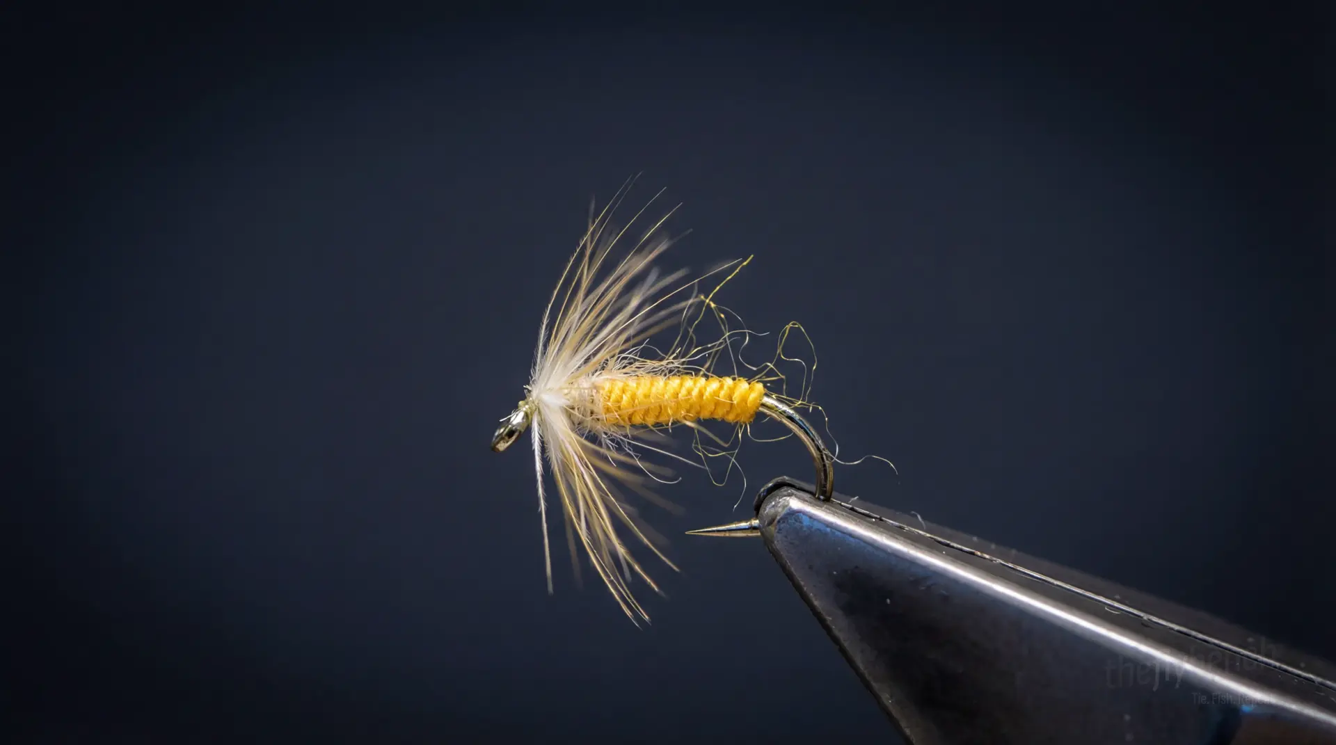 Lil' Dorothy fly pattern - imitates Mayflies, Caddis tied for Trout