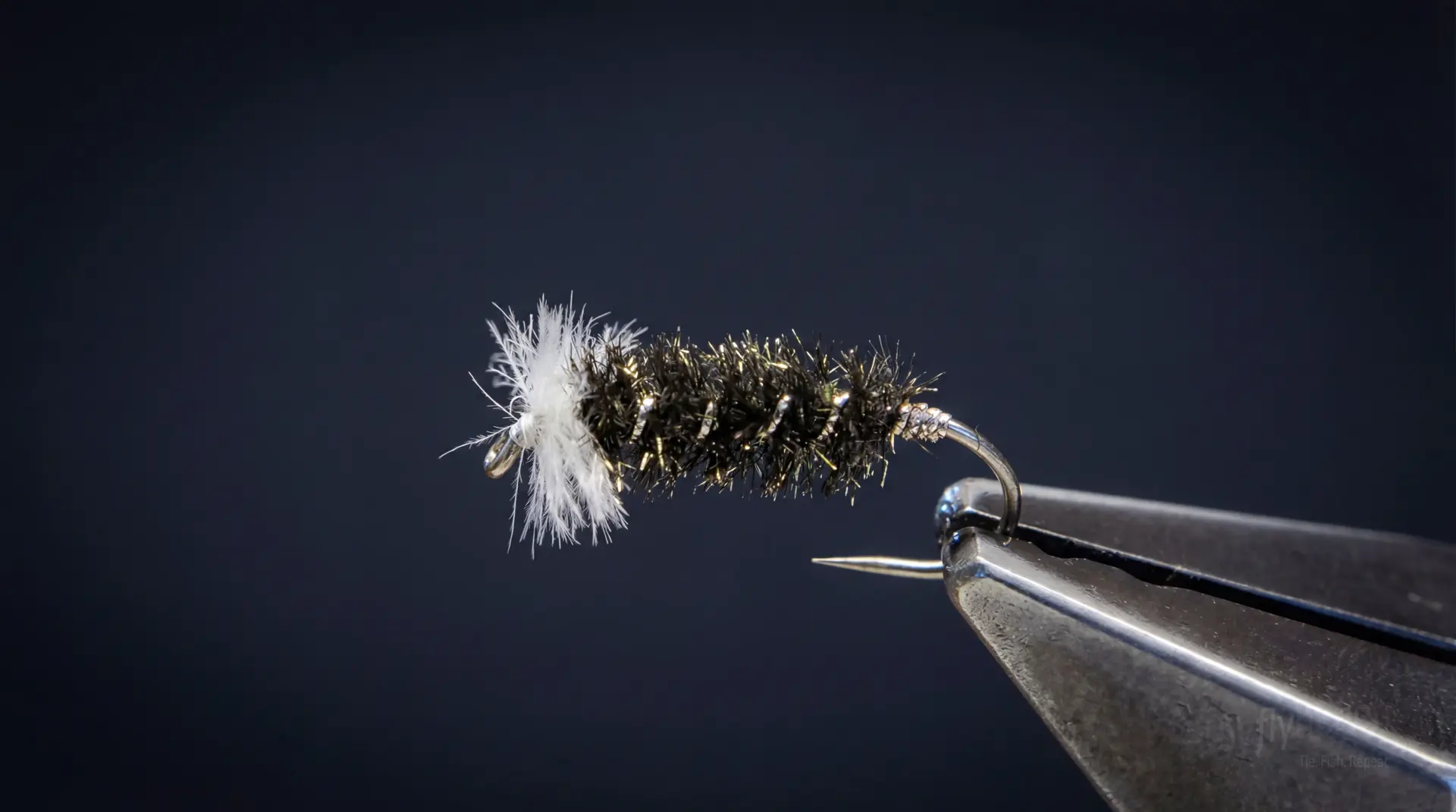 Tunkwanamid fly pattern - imitates Mayflies, Caddis tied for Trout