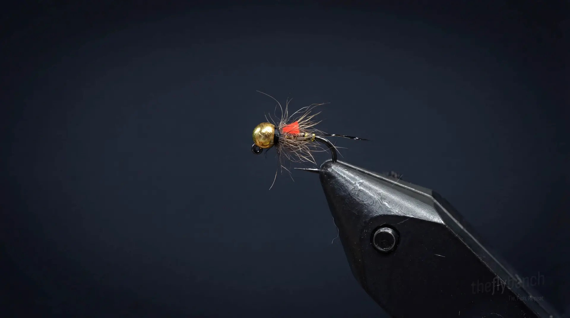 Extra Super Jig fly pattern - imitates Aquatic Insects, Mayfly Nymphs tied for Trout