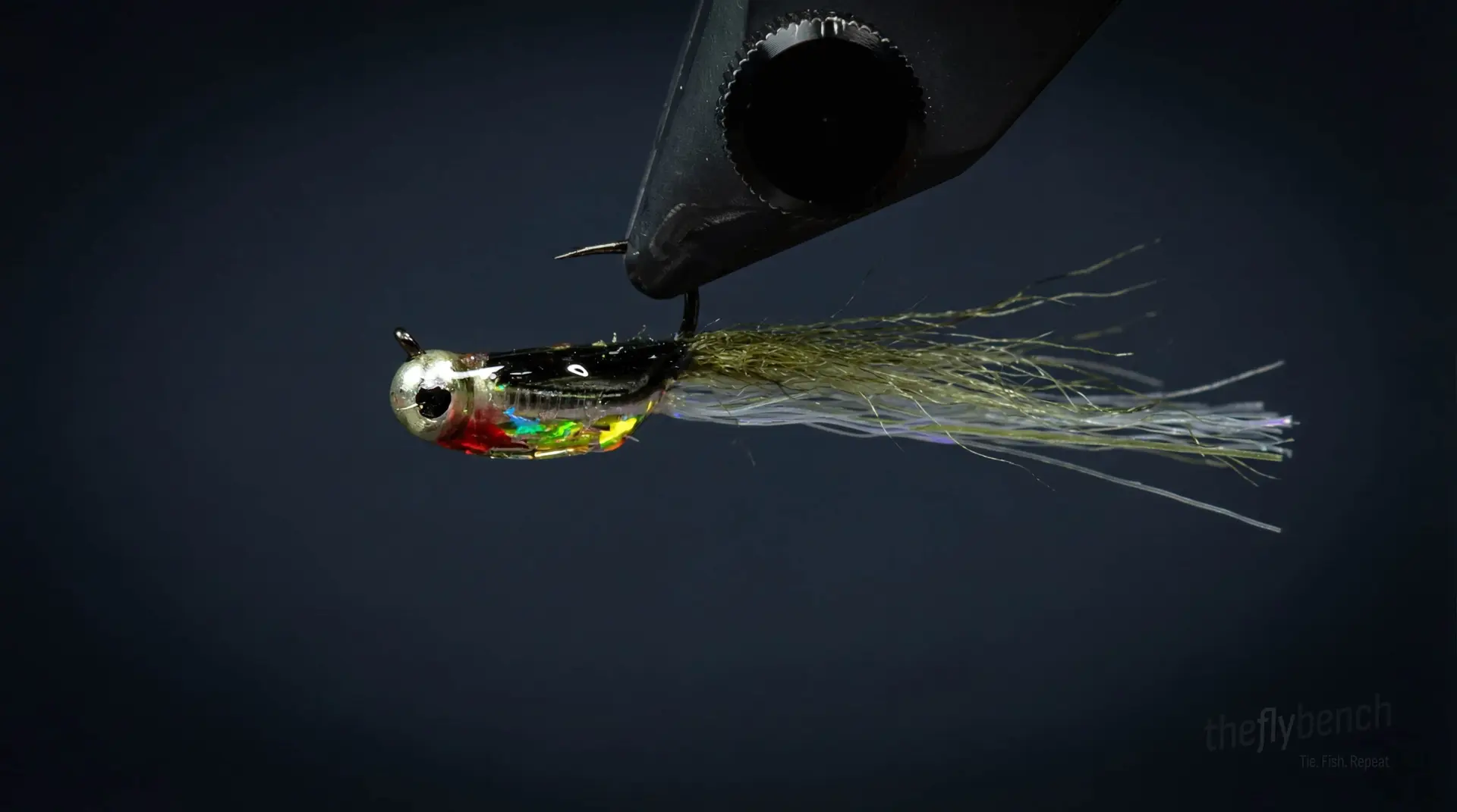 Glass Jig Minnow fly pattern - imitates Baitfish, Fry tied for Trout