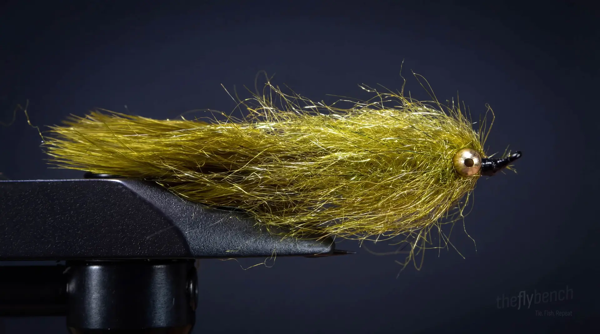 DDH Leech fly pattern - imitates Leeches tied for Trout, Bass