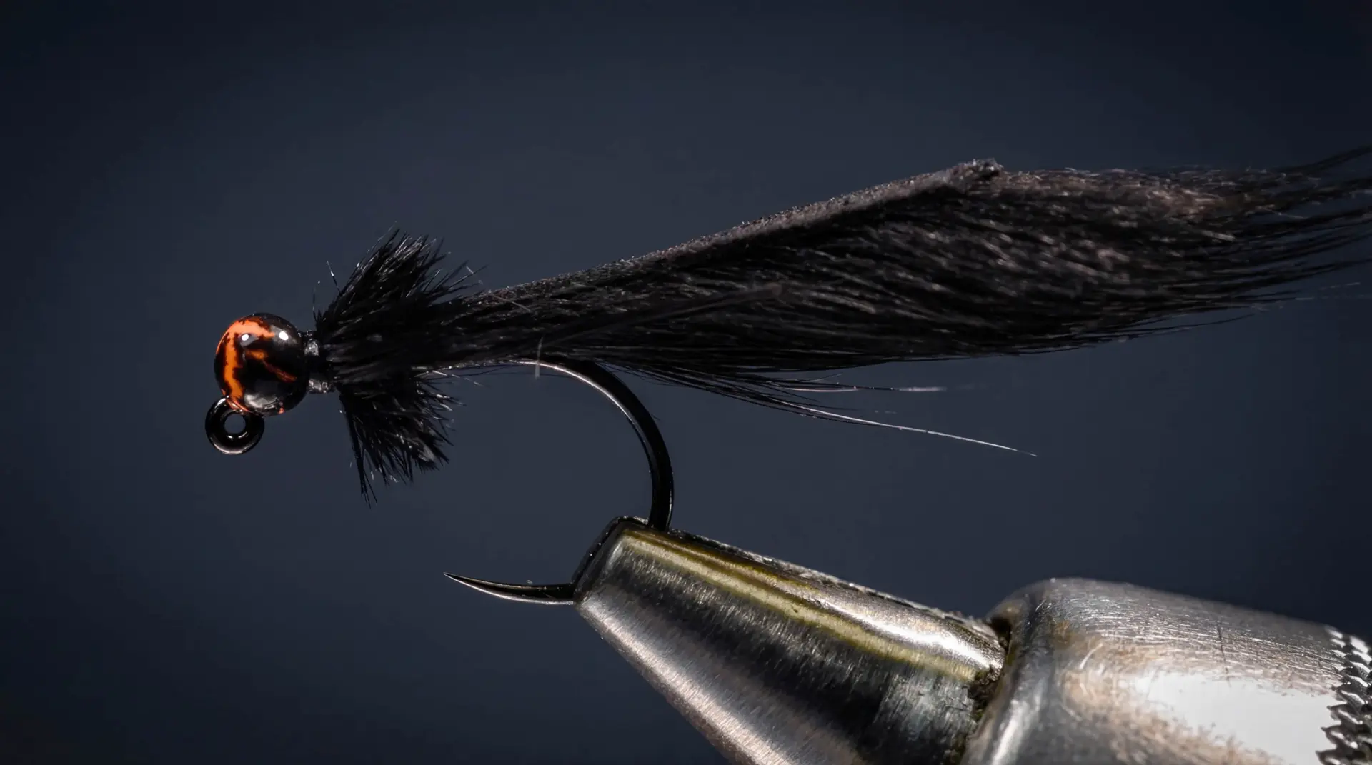 Jigged Mini Leech fly pattern - imitates Leeches tied for Trout
