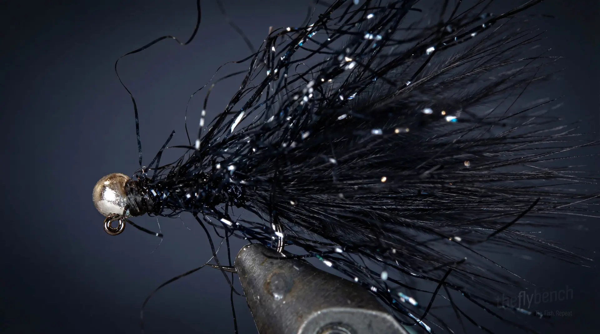 Polar Chenille Leech fly pattern - imitates Leeches tied for Trout