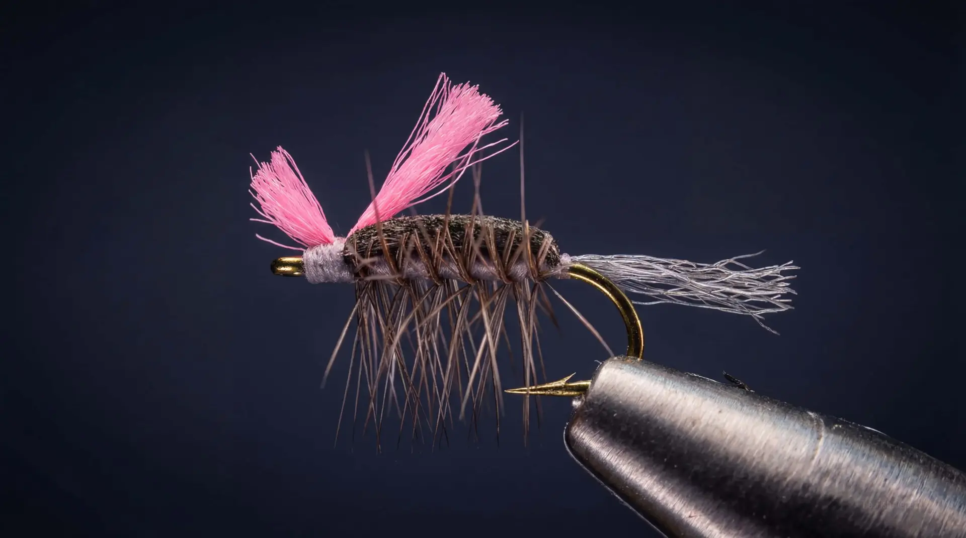 Eric's Midge fly pattern - imitates Midges tied for Trout