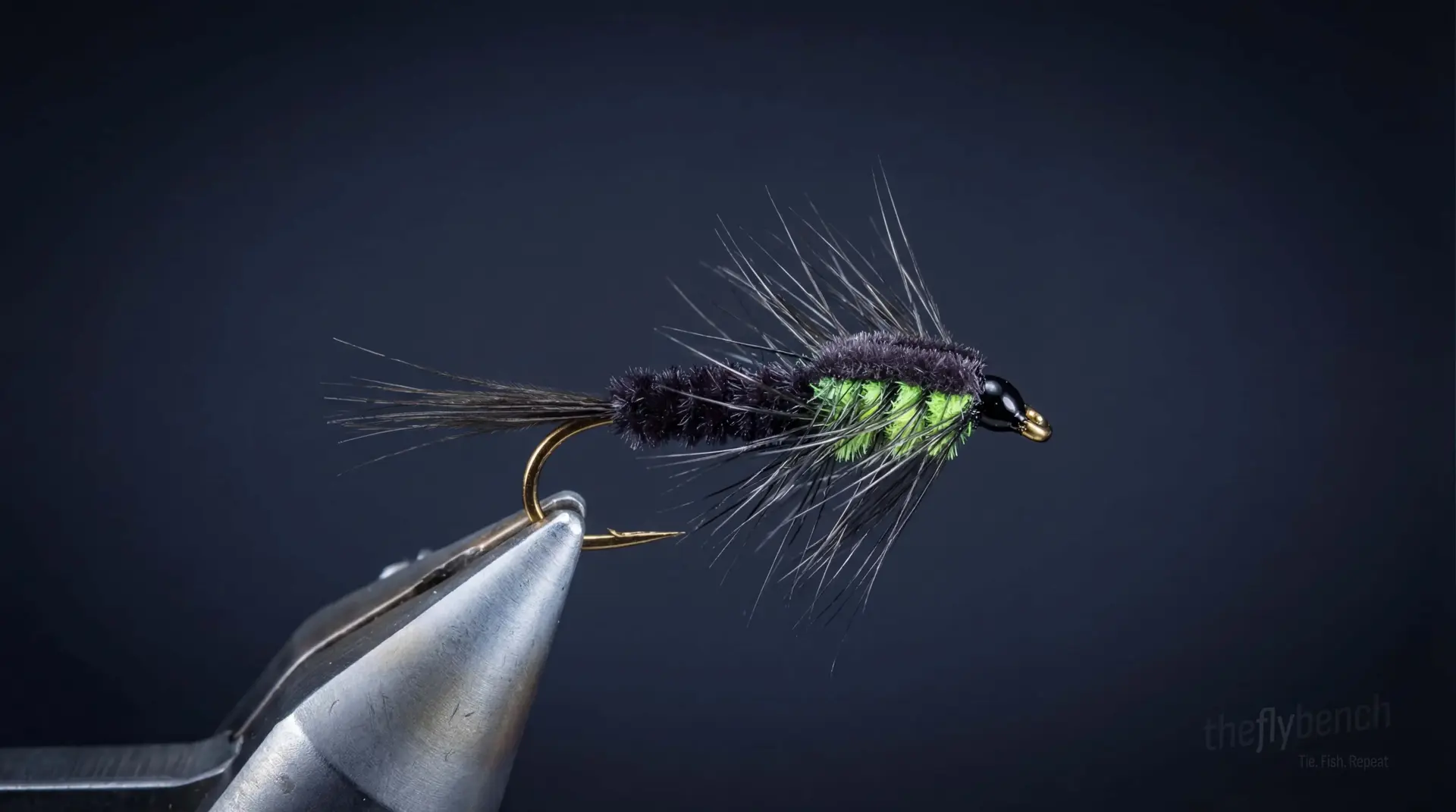 Montana Nymph fly pattern - imitates Stoneflies tied for Trout