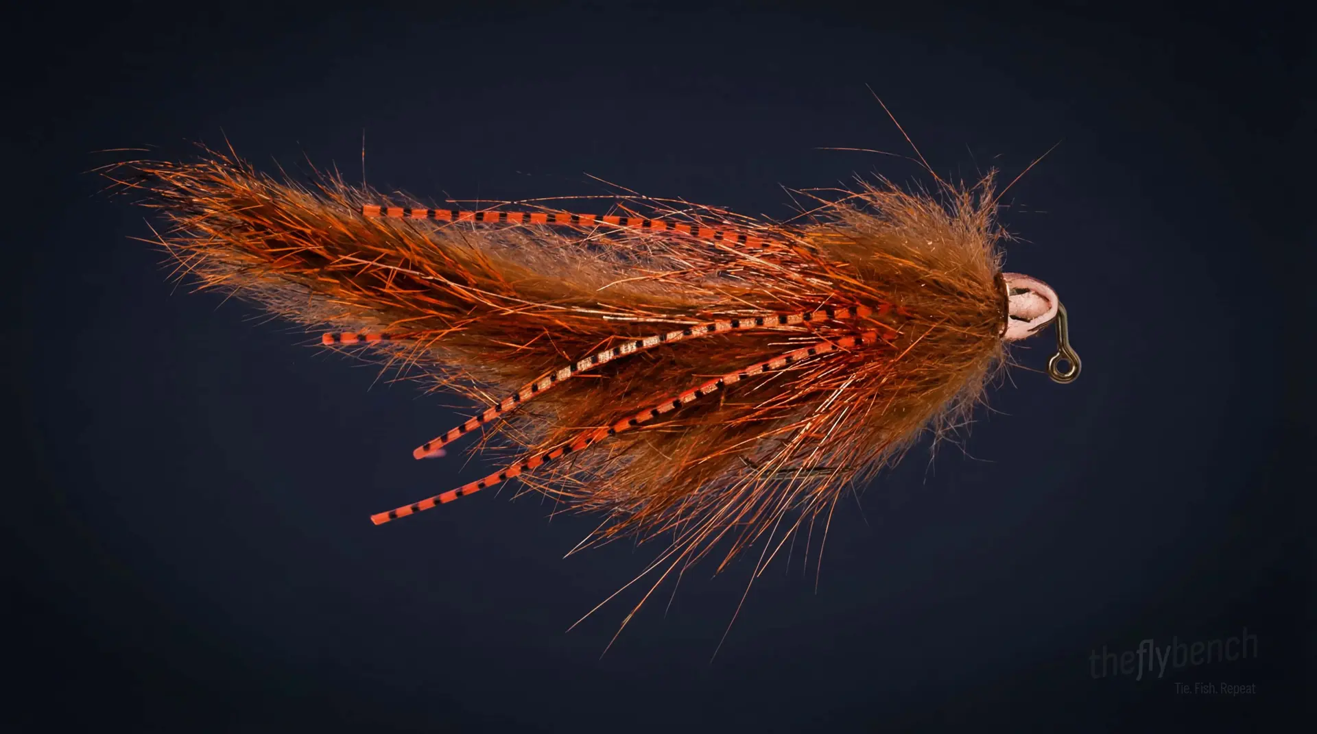 Barr's Meat Whistle fly pattern - imitates Baitfish tied for Bass, Trout