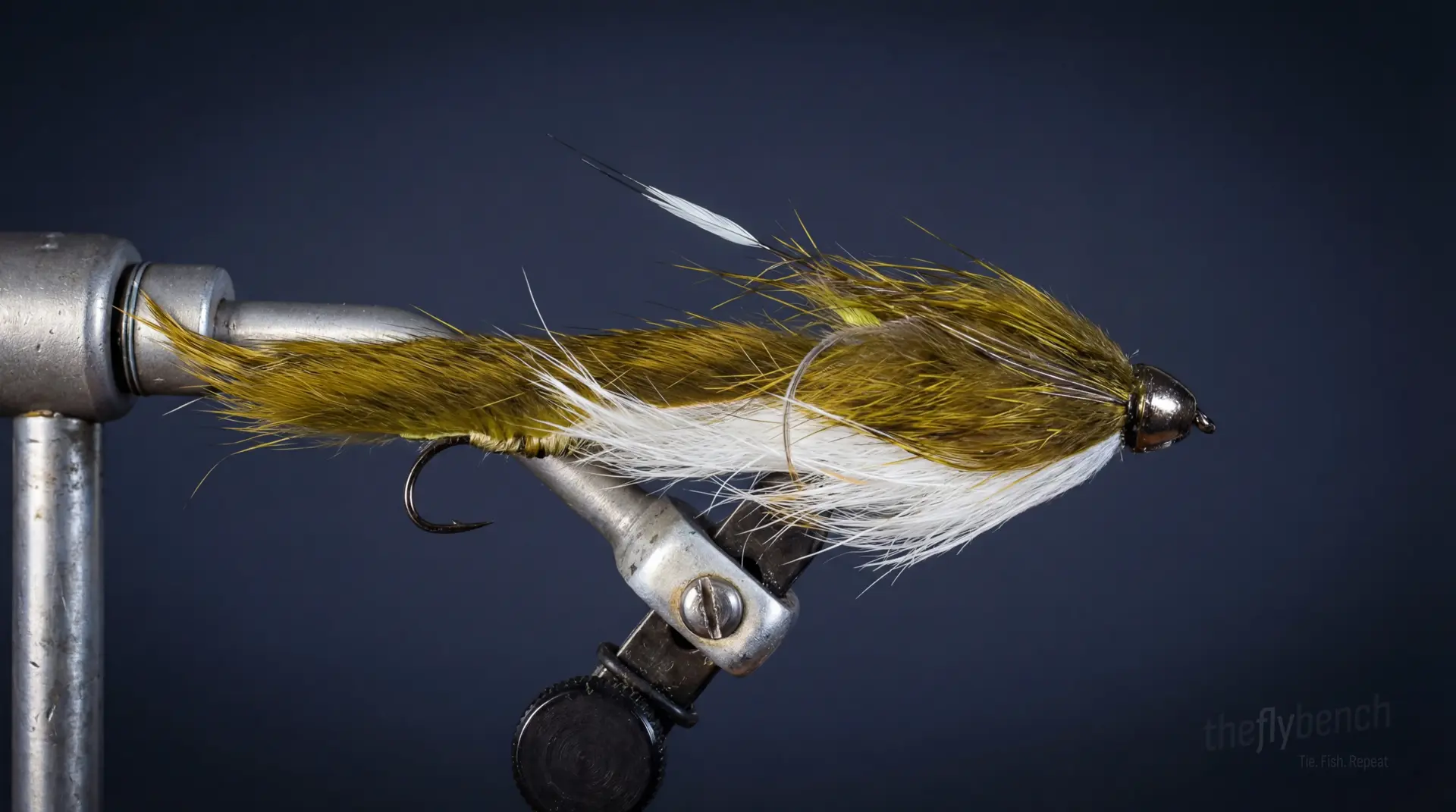 Dolly Llama fly pattern - imitates Baitfish, Leeches tied for Dolly Varden, Trout
