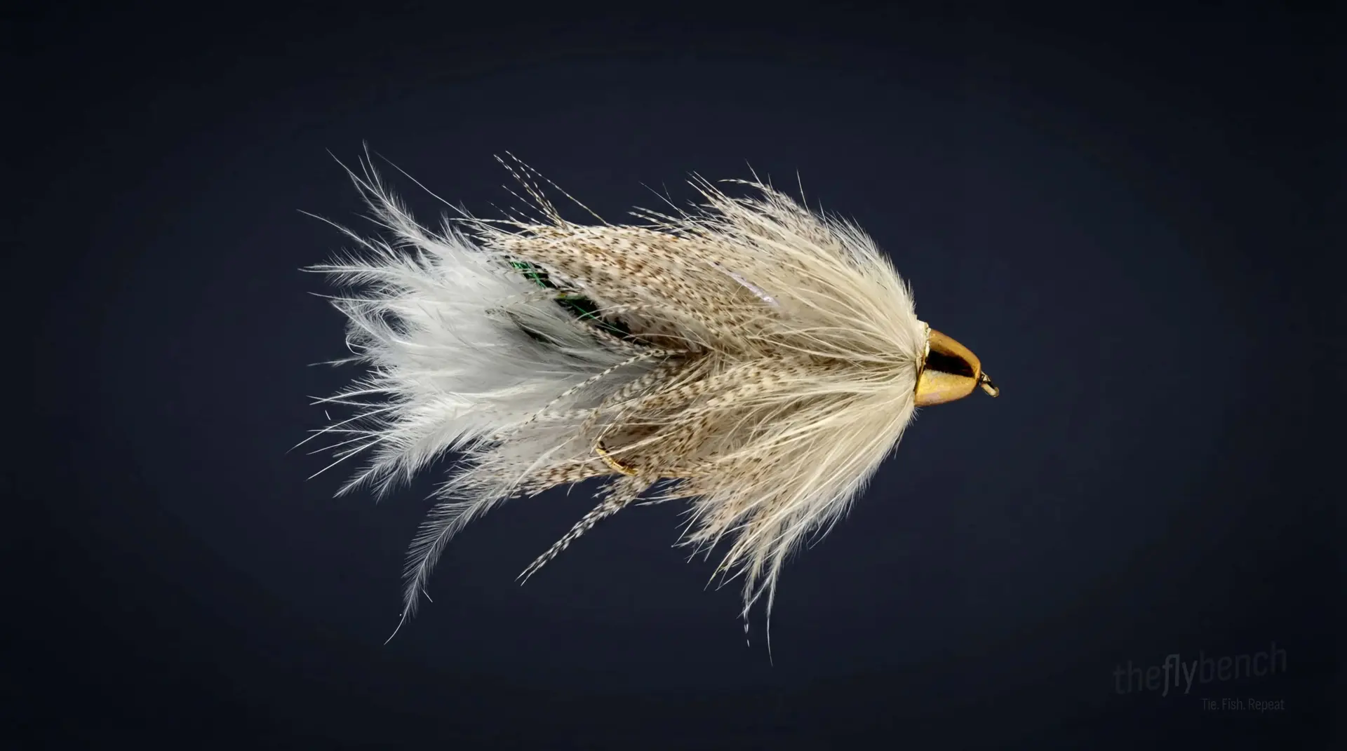Moto's Minnow fly pattern - imitates Small Baitfish tied for Trout, Bass