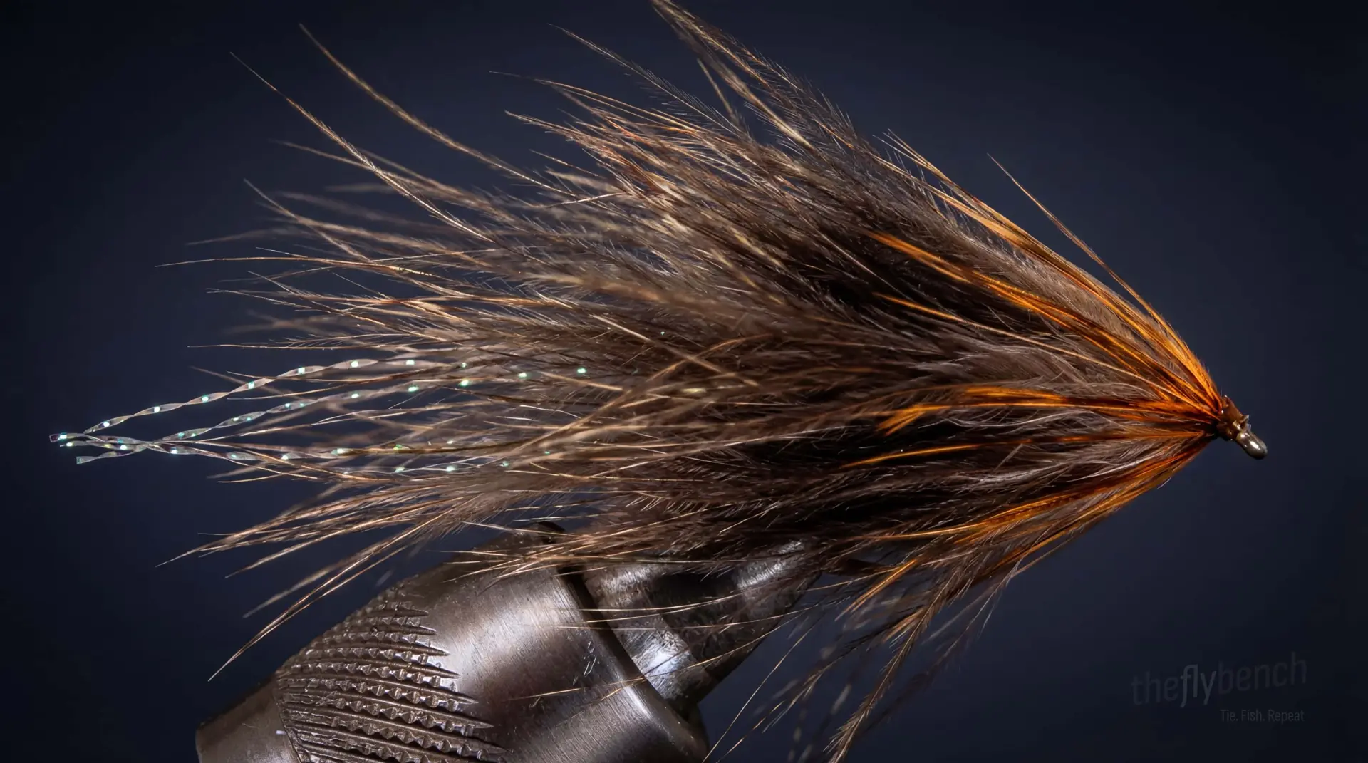 Soft Hackle Streamer fly pattern - imitates Baitfish, Large Nymphs tied for Trout, Bass