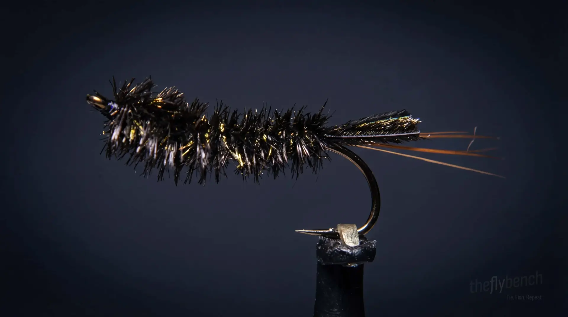 The Insult fly pattern - imitates Baitfish tied for Pike, Bass