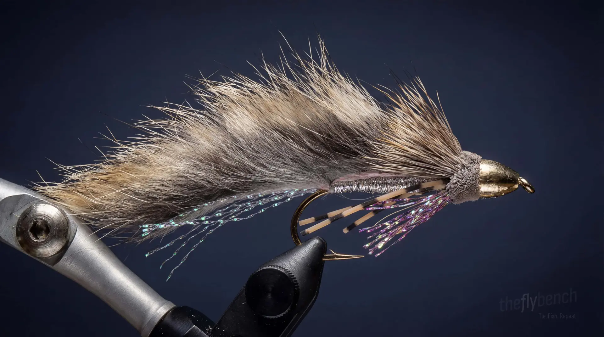 Zuddler Minnow fly pattern - imitates Baitfish tied for Trout, Bass