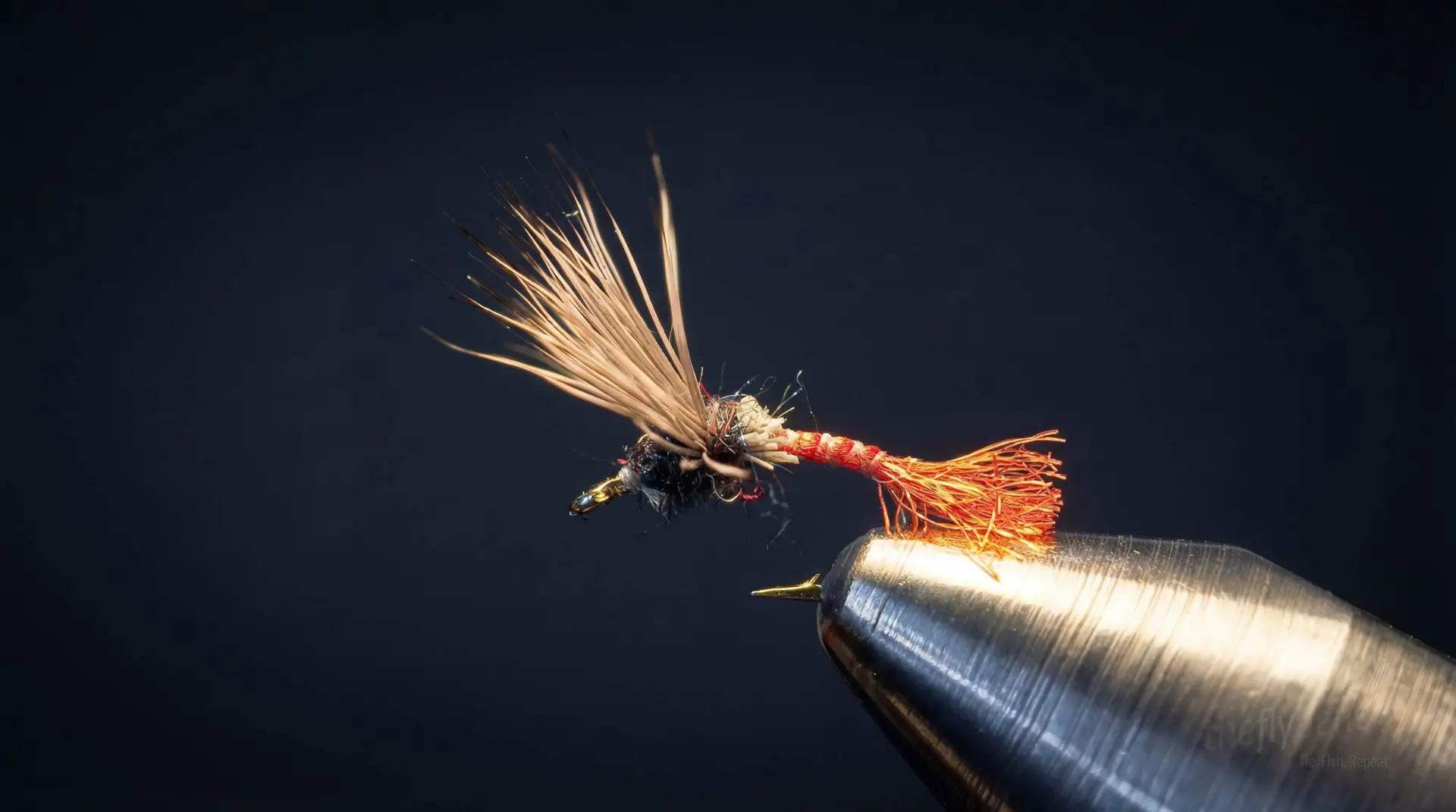 Scotty's Midge fly pattern - imitates Midges tied for Trout