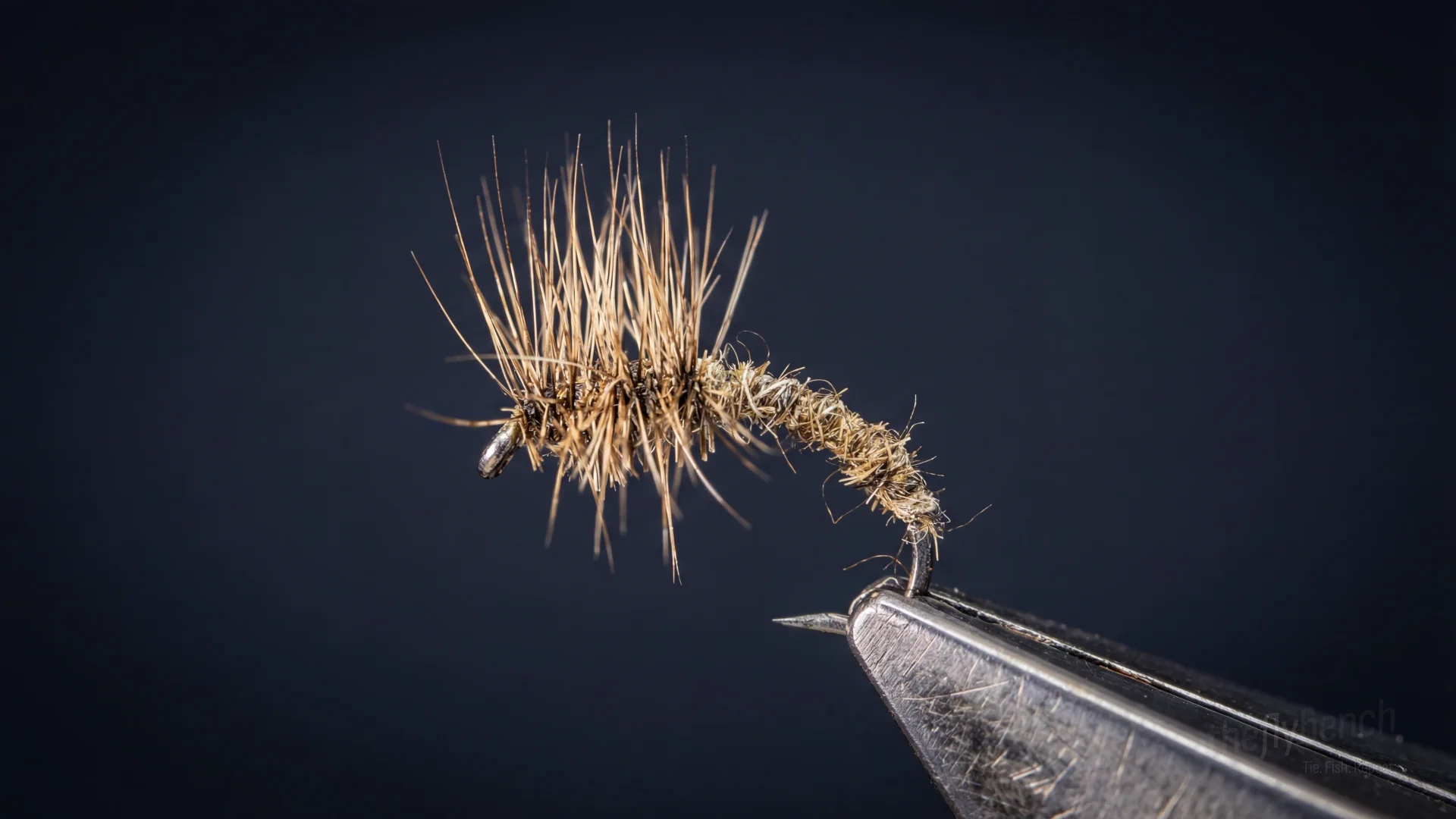 3D (Double Dirty Duster) fly pattern - imitates Mayflies, Caddis tied for Trout