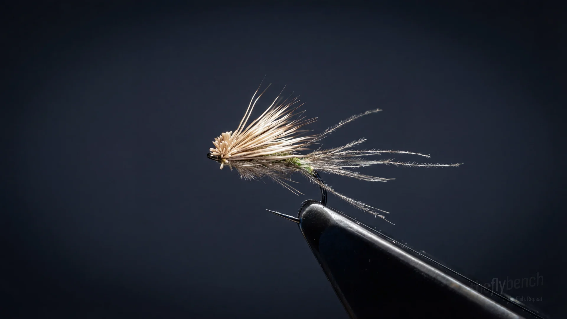 CDC&Elk Flash (opal) fly pattern - imitates Mayflies, Caddis tied for Trout