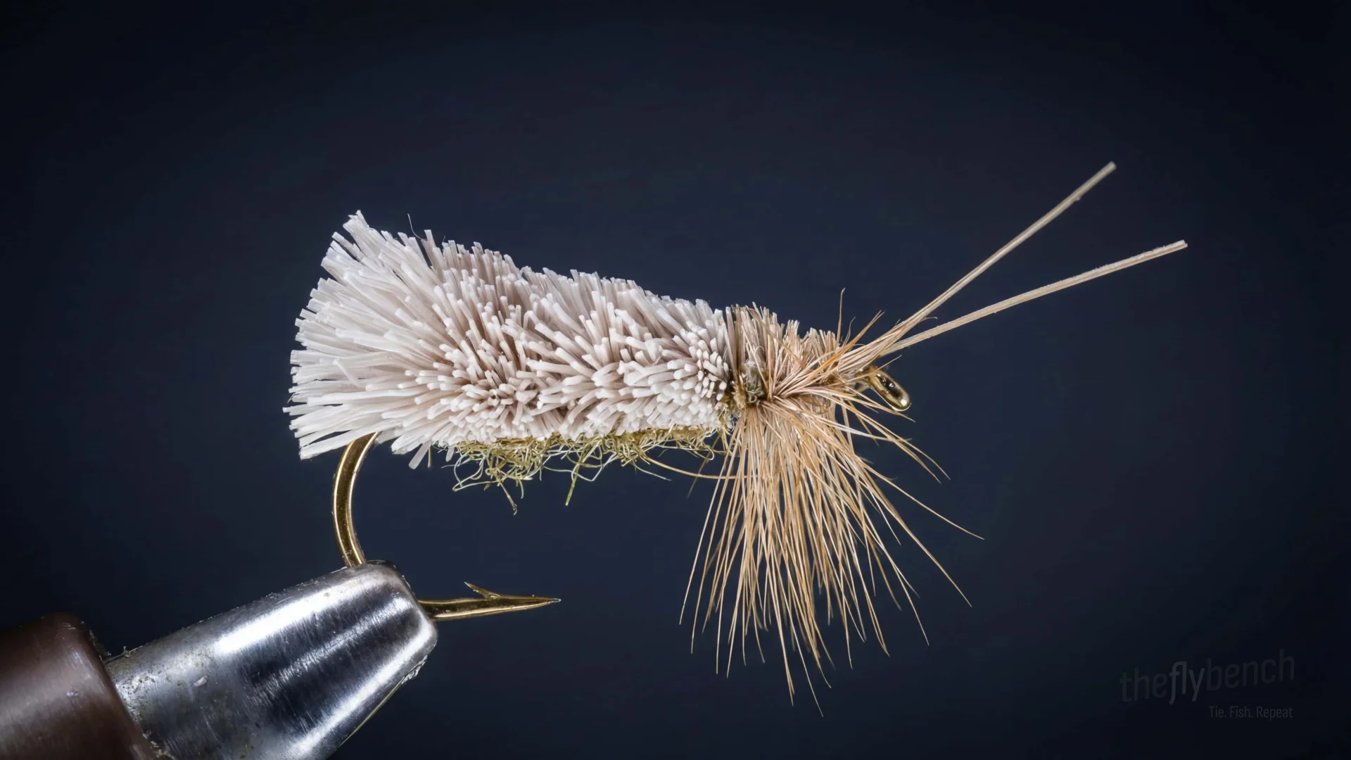 Goddard Caddis fly pattern - imitates Caddis tied for Trout