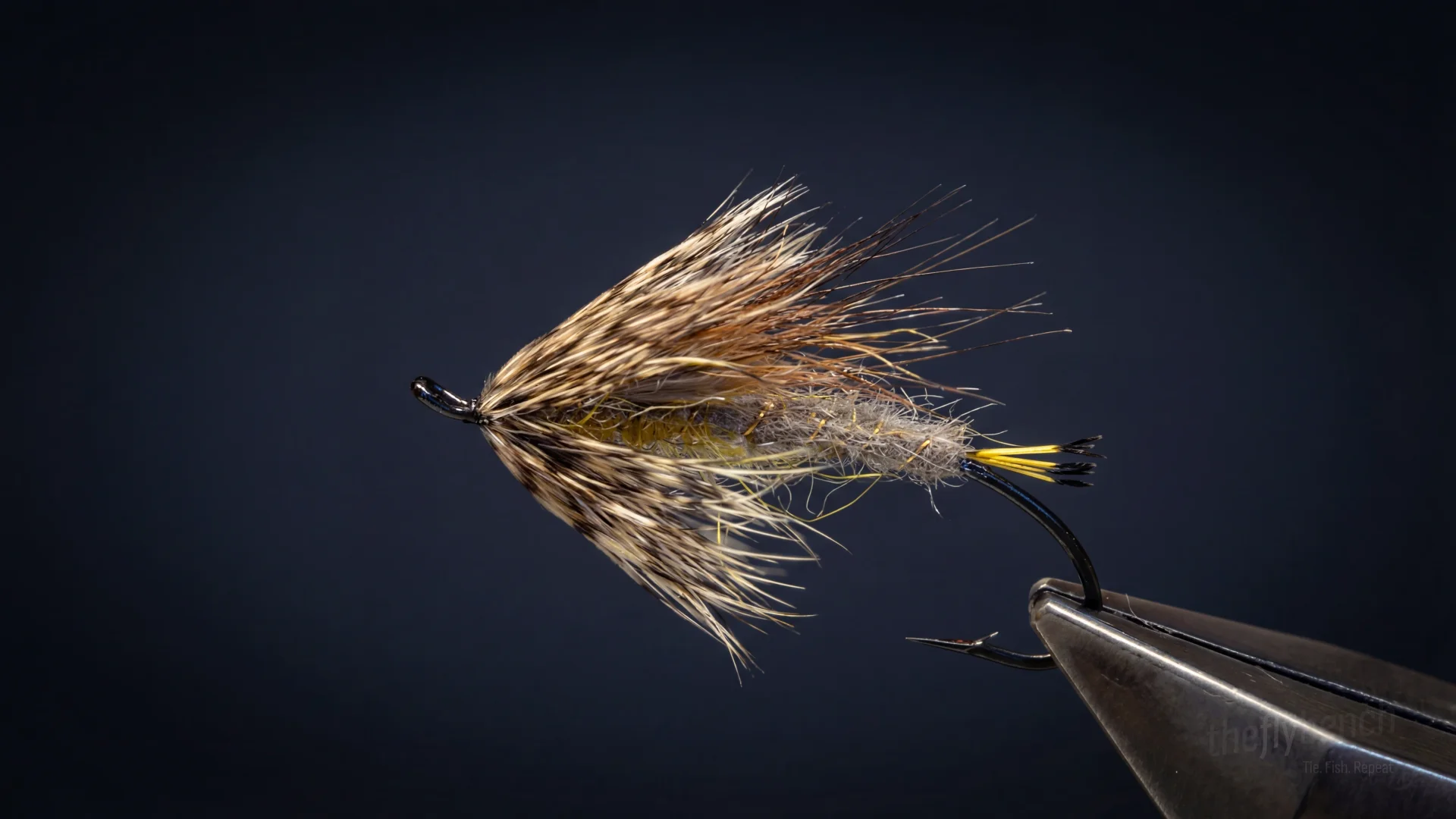 Lumi fly pattern - imitates Mayflies, Caddis tied for Trout