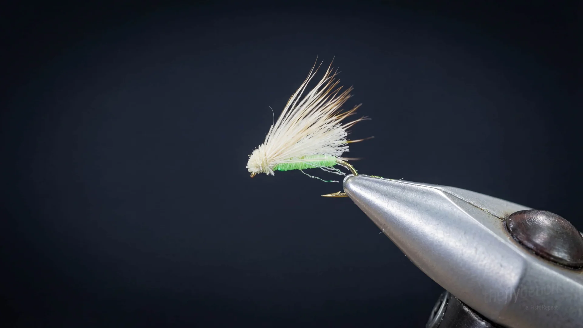 Razor Caddis fly pattern - imitates Caddis tied for Trout