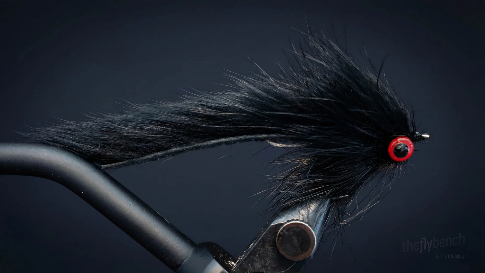Schultzy's Red Eye Leech fly pattern - imitates Leeches, Baitfish tied for Smallmouth Bass, Trout, Steelhead
