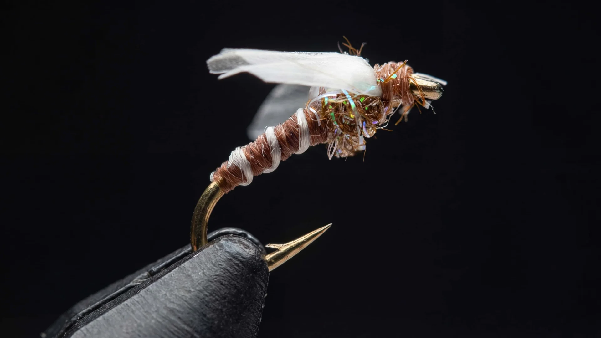 Medallion Midge fly pattern - imitates Midges tied for Trout
