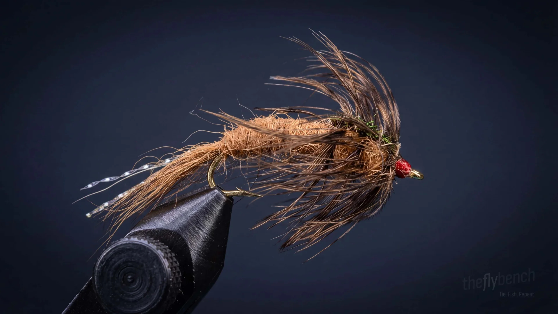 Clouser Swimming Nymph fly pattern - imitates Nymphs tied for Trout