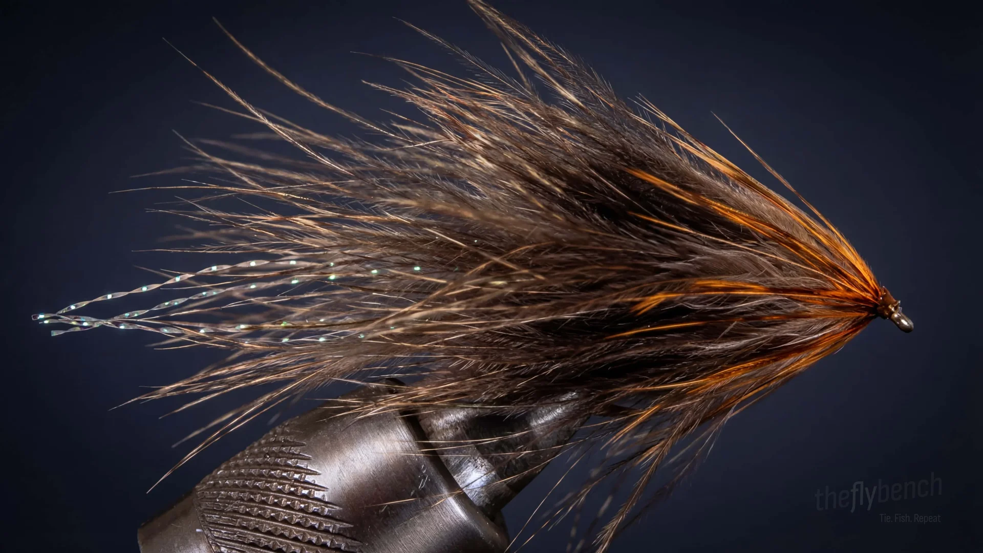 Soft Hackle Streamer fly pattern - imitates Baitfish, Large Nymphs tied for Trout, Bass