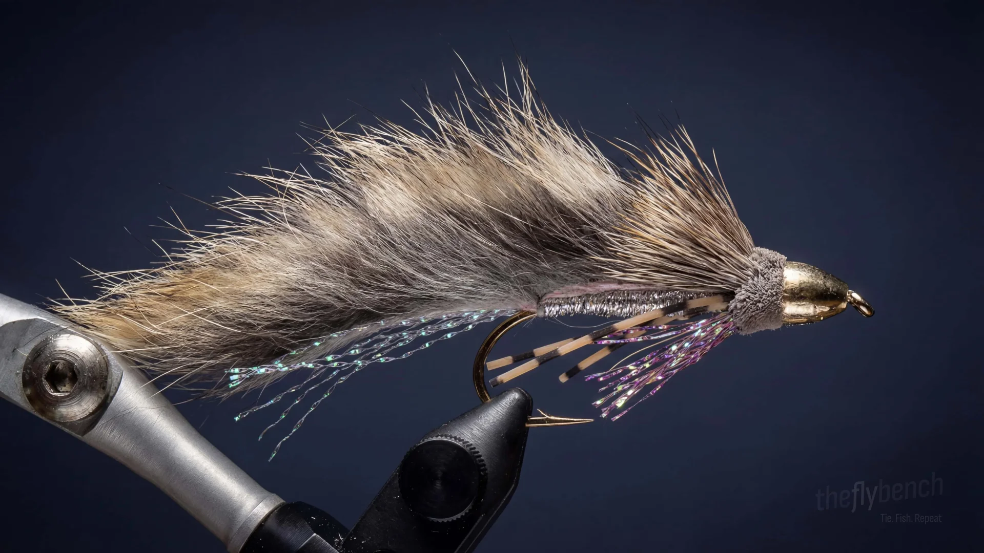 Zuddler Minnow fly pattern - imitates Baitfish tied for Trout, Bass